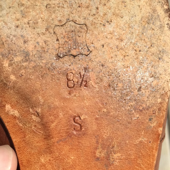 VINTAGE NARROW WOVEN ITALIAN LEATHER LOAFER FLATS - Picture 7 of 11